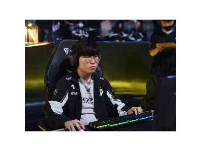 기인 김기인 차력쇼로 젠지 구한 KT의 2세트 승리