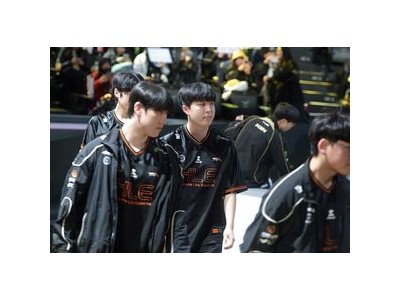 한화생명 LCK컵 탈락 사태 팬들 충격