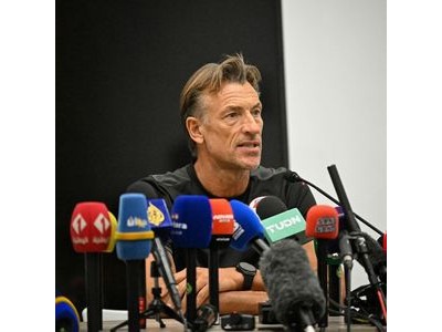 튀니지 감독 교체 실패 일본 첫 골에 무너져