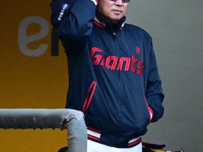 롯데 김태형 감독 연속 전략 실패에 연패 빠져