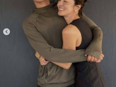 김성은 아들과의 다정한 사진 공개에 팬들 반응 뜨거움
