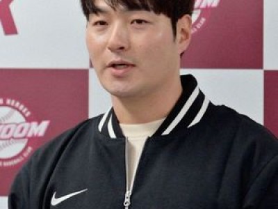 박병호 코치 히어로즈 미래 스타 육성에 나서나